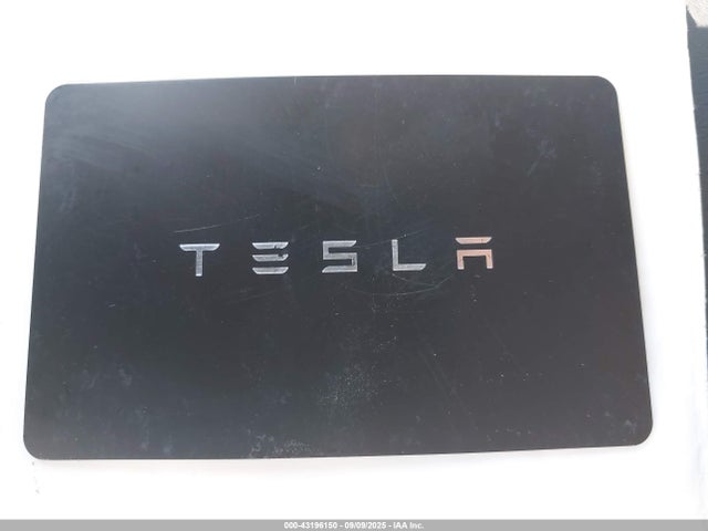 2024 TESLA MODEL Y 7SAYGAEE8RF211201 Photo 10