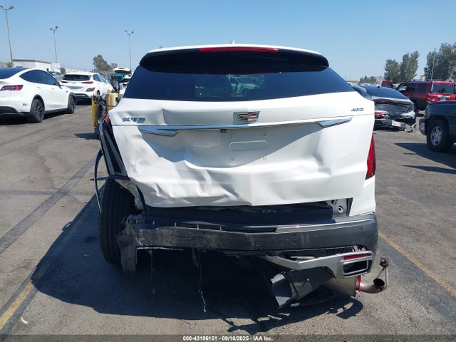 1GYKNCRS0MZ163677 Cadillac lgx