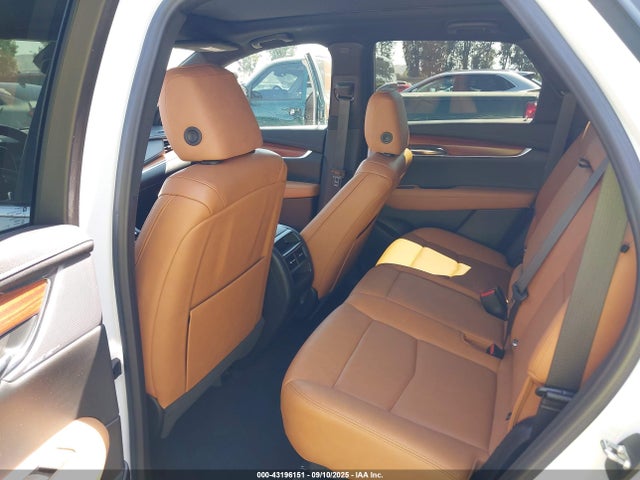 2021 CADILLAC XT5 1GYKNCRS0MZ163677 Photo 7