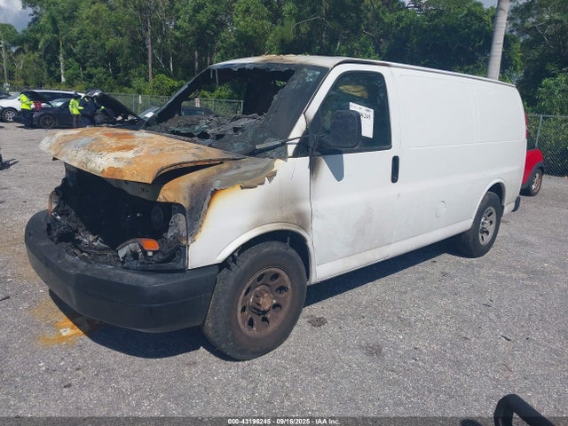 43196245 :رقم المزاد ، 1GCSGAFX3E1112467 vin ، 2014 Chevrolet Express 1500 Work Van مزاد بيع