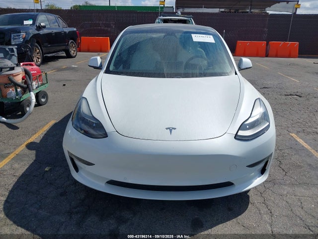 Tesla 2021 2021 5YJ3E1EA3MF873223 Image 12