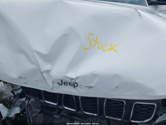 2023 JEEP GRAND CHEROKEE 1C4RJHAG1PC504869 Photo 9