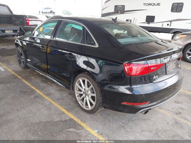 2015 AUDI A3 WAUKFGFF3F1029908 Photo 2