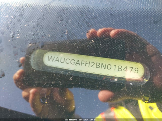 2011 AUDI S5 WAUCGAFH2BN018479 Photo 8