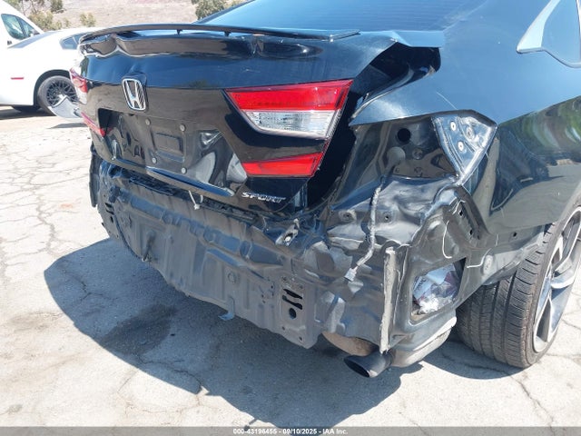 1HGCV1F35JA188131 Honda l15be