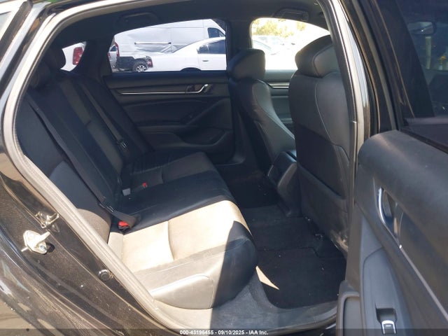 1HGCV1F35JA188131 Honda l15be