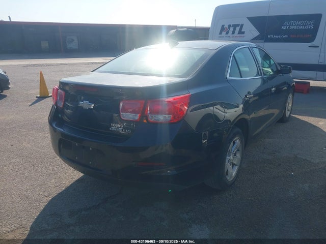 Chevrolet lkw 2015 1G11B5SL0FF339410 Image 4