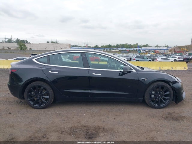 Продаж на аукціоні авто 2018 Tesla Model 3 Long Range/mid Range, vin: 5YJ3E1EA9JF046421, номер лоту: 43196485