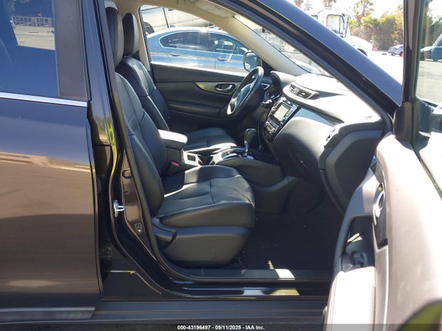 5N1AT2MT0GC782378 Nissan Rogue