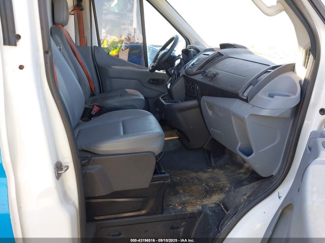 1FTBW2XM2JKB38172 Ford 2018