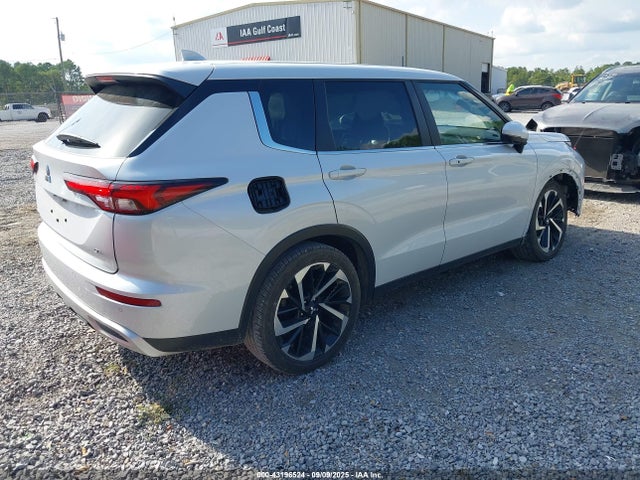 2024 MITSUBISHI OUTLANDER JA4J3VA85RZ068696 Photo 3