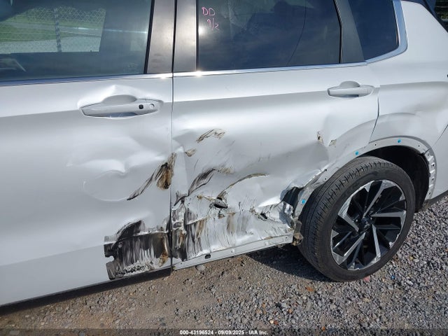 2024 MITSUBISHI OUTLANDER JA4J3VA85RZ068696 Photo 5