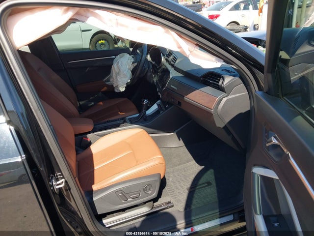 2020 AUDI Q3 WA1EECF3XL1106751 Photo 4