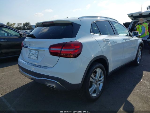 2020 MERCEDES-BENZ GLA 250 WDCTG4EBXLJ689368 Photo 3