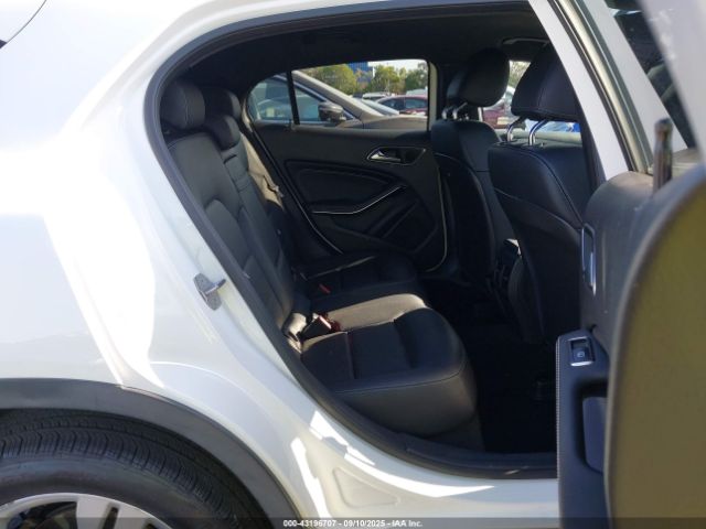 2020 MERCEDES-BENZ GLA 250 WDCTG4EBXLJ689368 Photo 7