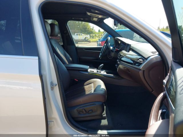 2018 BMW X5 5UXKR0C51J0X95159 Photo 4