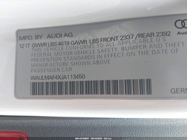 2018 AUDI A4 WAULMAF4XJA113450 Photo 8