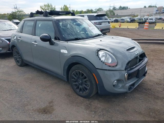 2015 MINI HARDTOP WMWXU3C56F2B55905 Photo 0