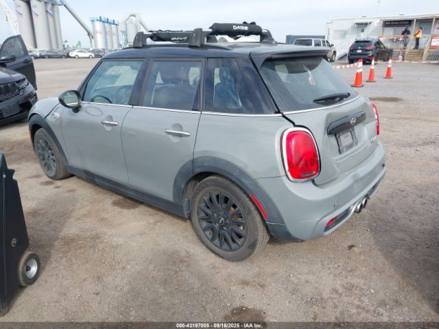 2015 MINI HARDTOP WMWXU3C56F2B55905 Photo 2