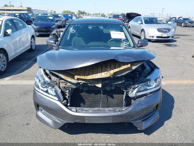 1HGCR2F78HA201803 Honda k24w1