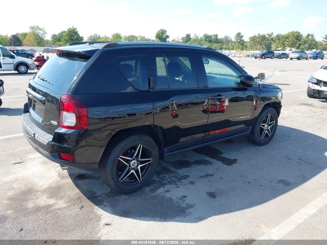 Jeep Compass High Altitude Edition 2016 1C4NJDEB2GD723971 Image 4