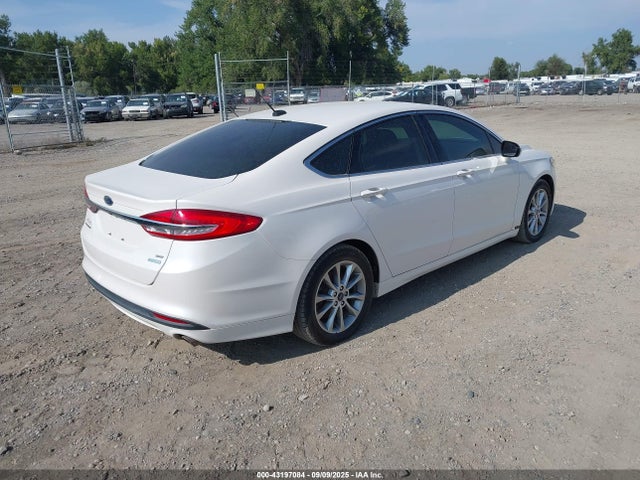 Ford 2017 2017 3FA6P0HD9HR132642 Image 4