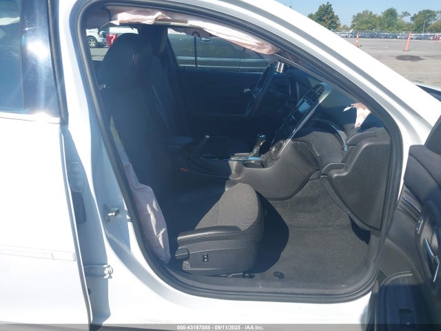 Chevrolet lkw 2015 1G11C5SL4FF118910 Image 5