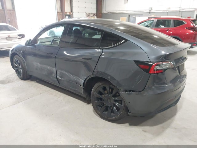 5YJYGDEE5MF111497 Tesla 2021