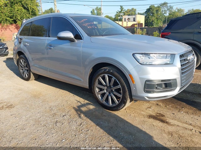 2019 AUDI Q7 WA1VAAF78KD032262 Photo 0