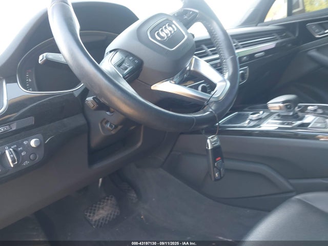 2019 AUDI Q7 WA1VAAF78KD032262 Photo 10