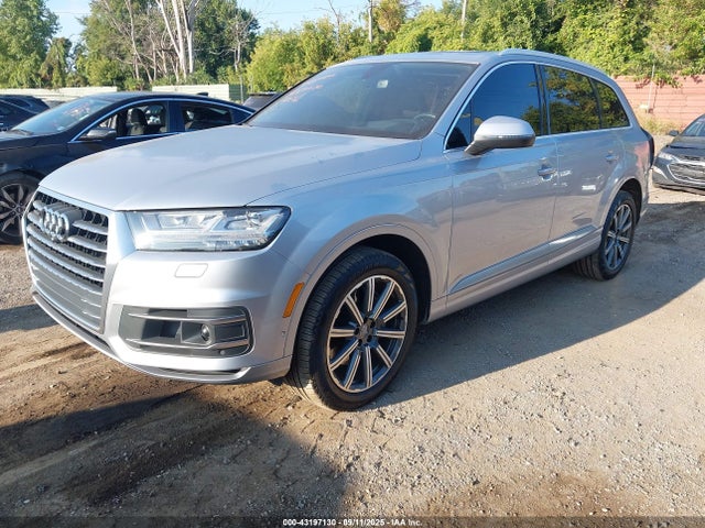 2019 AUDI Q7 WA1VAAF78KD032262 Photo 1