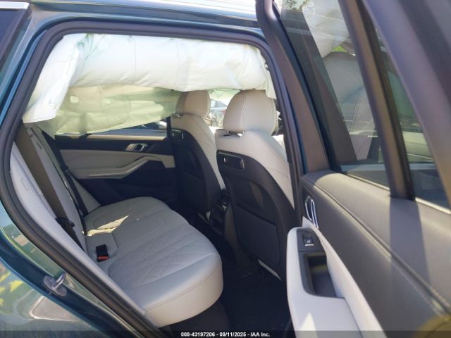 2025 BMW X5 5UX23EU06S9Y00662 Photo 7
