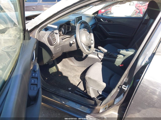 Mazda pe 2015 3MZBM1U72FM144484 Image 5