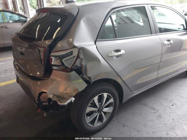 2023 KIA RIO 5-DOOR 3KPA25AD1PE629328 Photo 5