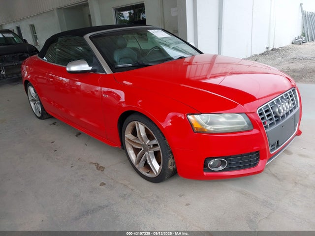 2011 AUDI S5 WAUVGAFH0BN005996 Photo 0