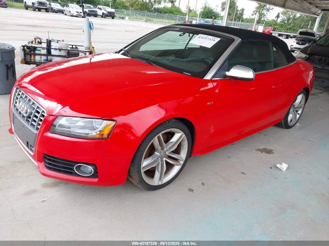 2011 AUDI S5 WAUVGAFH0BN005996 Photo 1