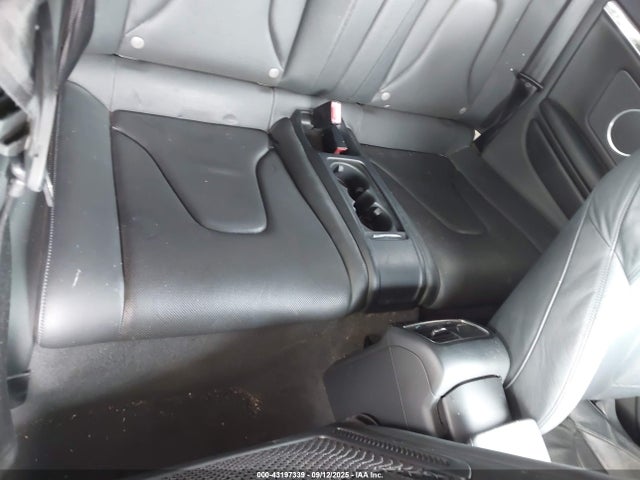 2011 AUDI S5 WAUVGAFH0BN005996 Photo 7