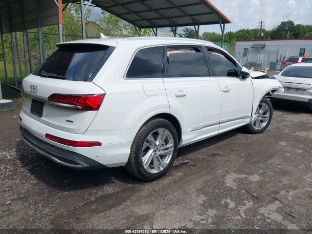 2020 AUDI Q7 WA1LXAF77LD003469 Photo 3