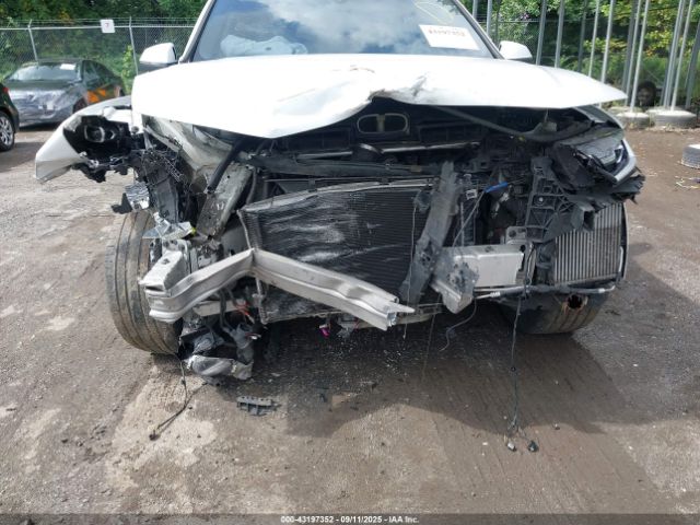 2020 AUDI Q7 WA1LXAF77LD003469 Photo 5