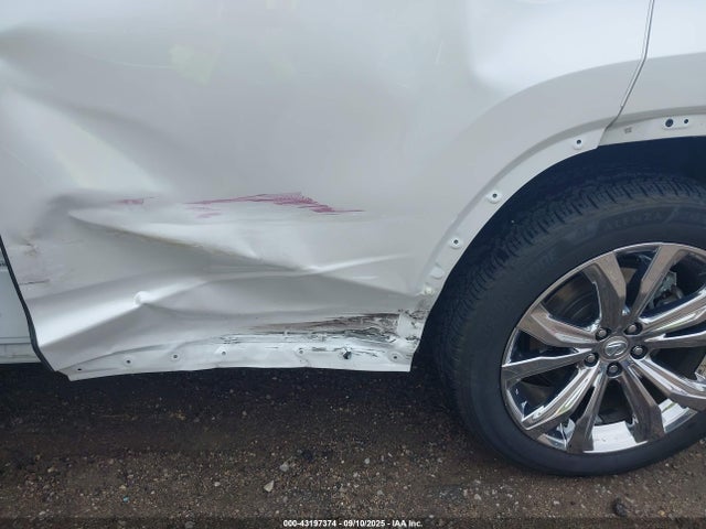 Lexus 2017 2017 2T2BZMCA4HC060337 Image 6