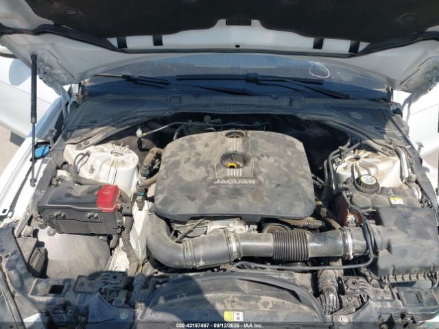 2017 JAGUAR XE SAJAD4BG3HA959264 Photo 9