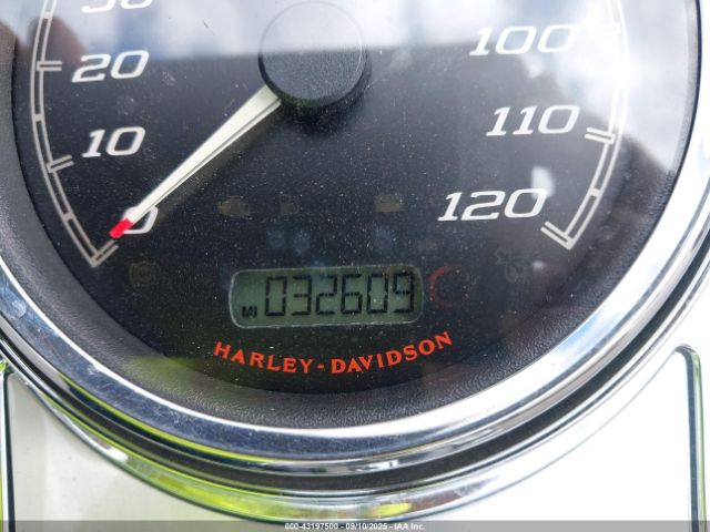 2014 HARLEY-DAVIDSON FLHR 1HD1FBM17EB679762 Photo 6