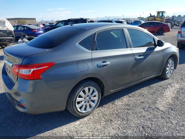 Nissan Sentra 2017 3N1AB7AP5HL697895 Image 4