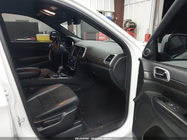 1C4RJEAG2JC430884 Jeep Grand Cherokee