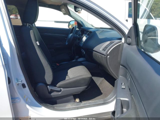 2025 MITSUBISHI OUTLANDER SPORT JA4ARUAU4SU001144 Photo 4