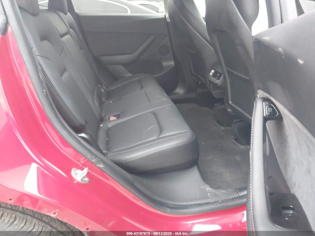 2021 TESLA MODEL Y 5YJYGDEE5MF079246 Photo 7