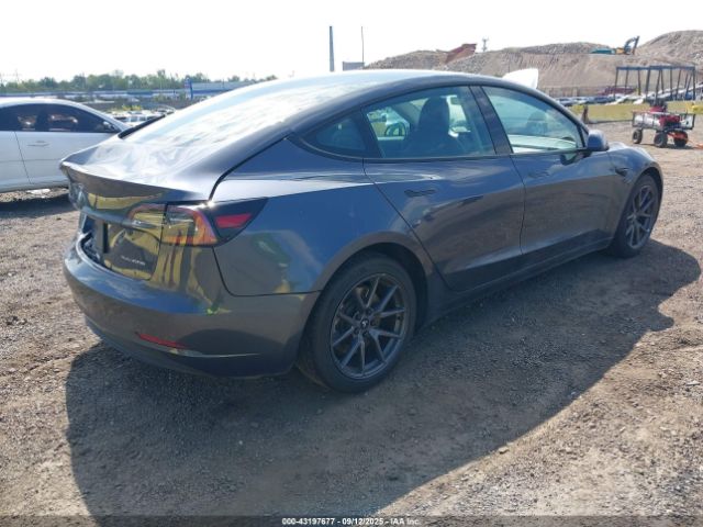 2021 TESLA MODEL 3 5YJ3E1EB5MF869392 Photo 3