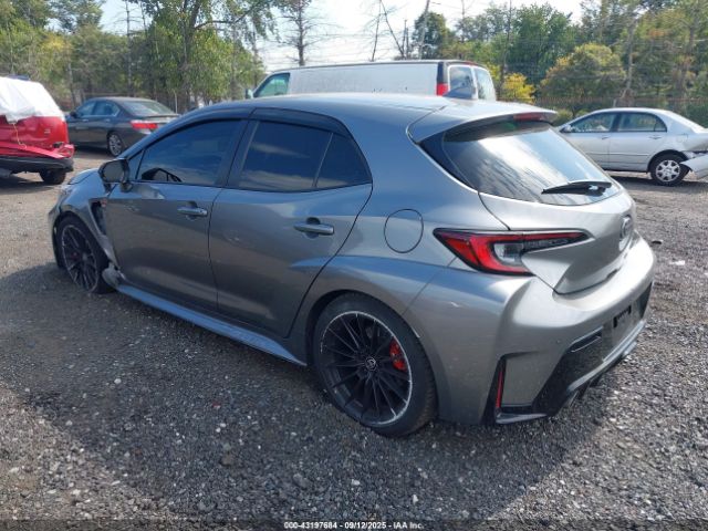 2024 TOYOTA GR COROLLA JTNABAAE6RA007746 Photo 2