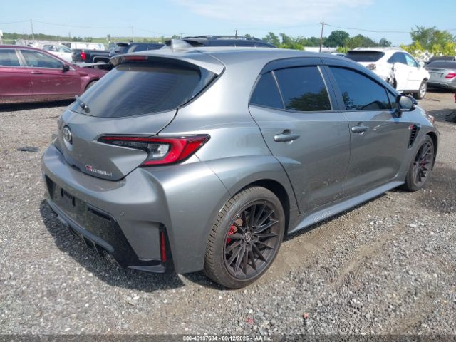 2024 TOYOTA GR COROLLA JTNABAAE6RA007746 Photo 3
