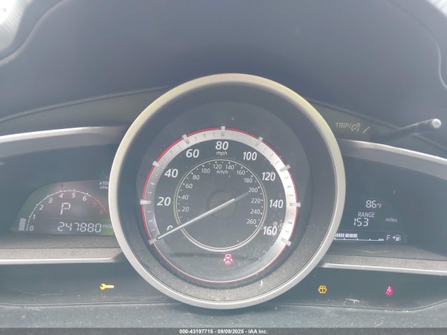 JM1BM1U78G1322643 Mazda pe
